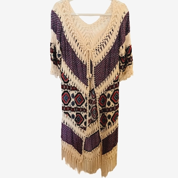 Umgee Crochet Kimono - Picture 3 of 11